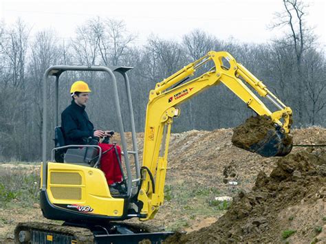 does lowes rent mini excavators|mini excavator with thumb rental.